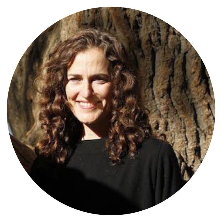 Suzanne Pelletier headshot